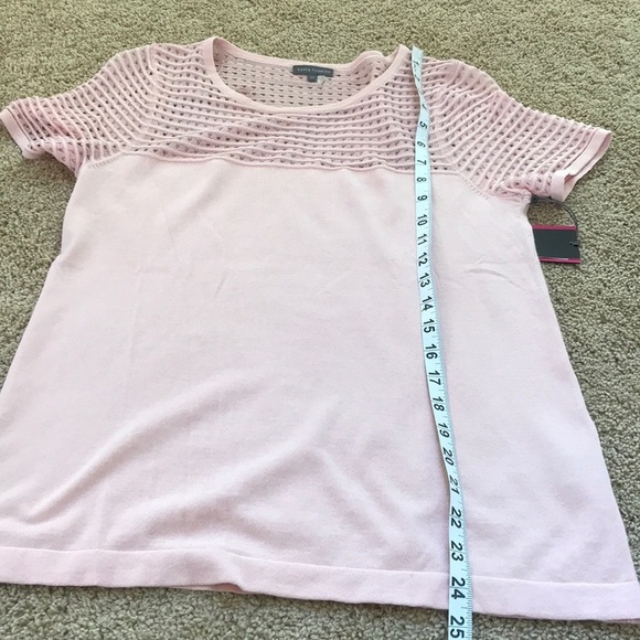 NWT! VINCE CAMUTO size XS taffy pink short sleeve crew top - Picture 7 of 9